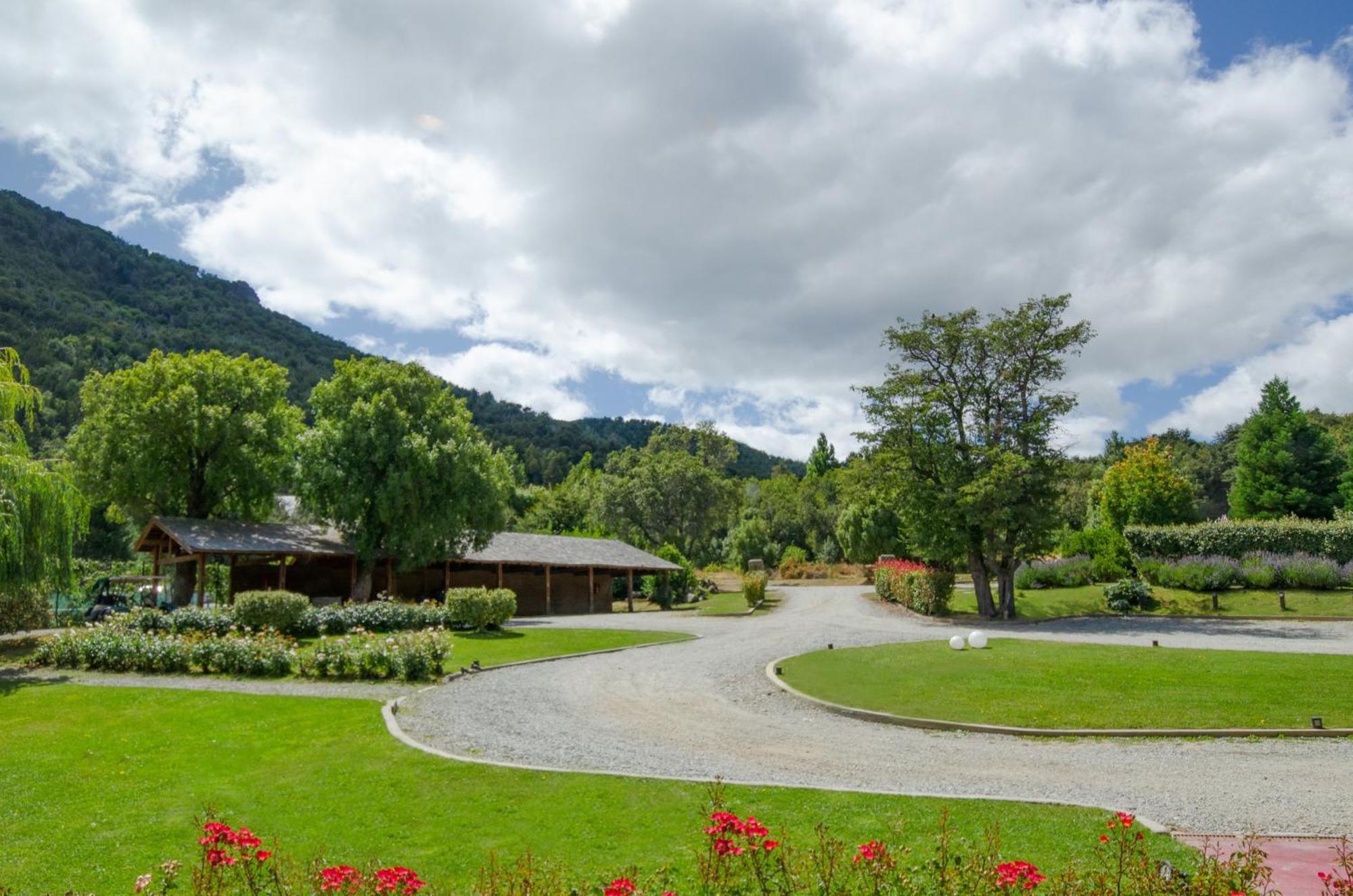 Arelauquen Lodge, A Tribute Portfolio Hotel Сан-Карлос-де-Барилоче Экстерьер фото