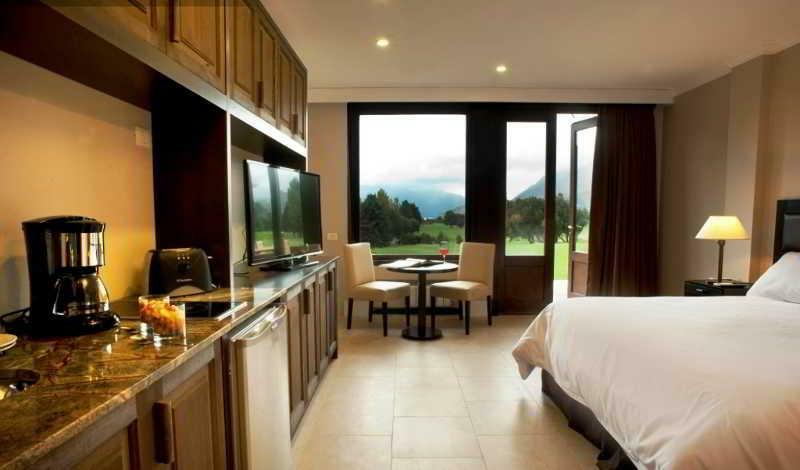 Arelauquen Lodge, A Tribute Portfolio Hotel Сан-Карлос-де-Барилоче Экстерьер фото